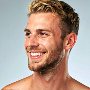 Choose Sirocco for this skin tone